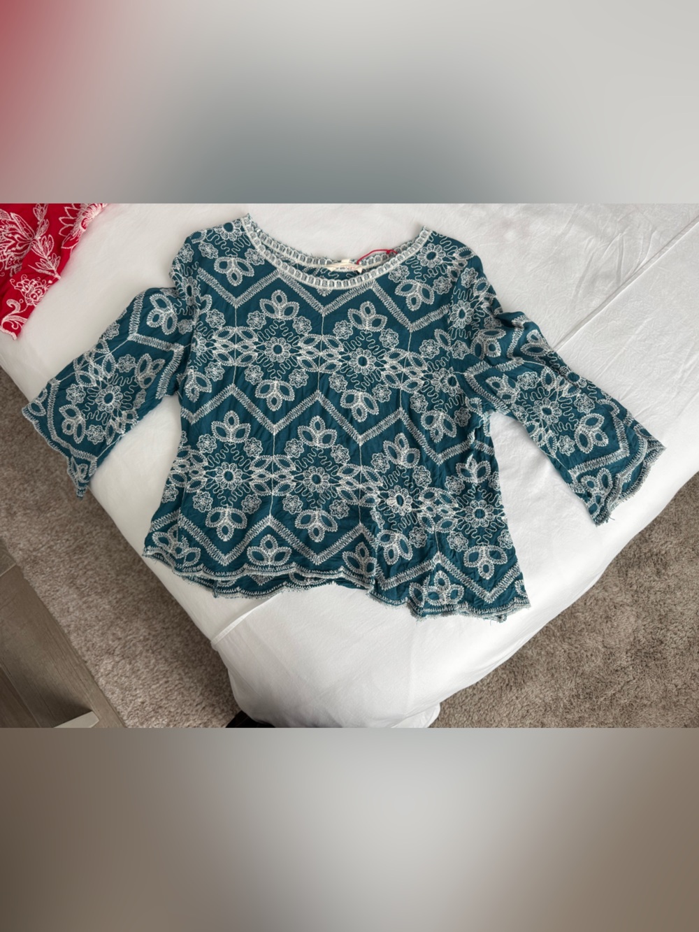 Solitaire Teal and White Crochet Lace Top